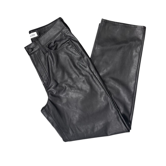 Old Navy Black Faux Leather Pants | Women’s 6 | Wardrobe Staple - Picture 5 of 5